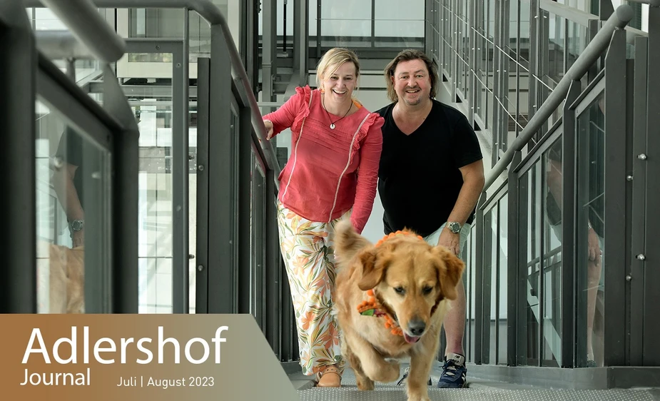Anja Nienbarg und Stefan Bloschies mit Hund Paula © WISTA Management GmbH